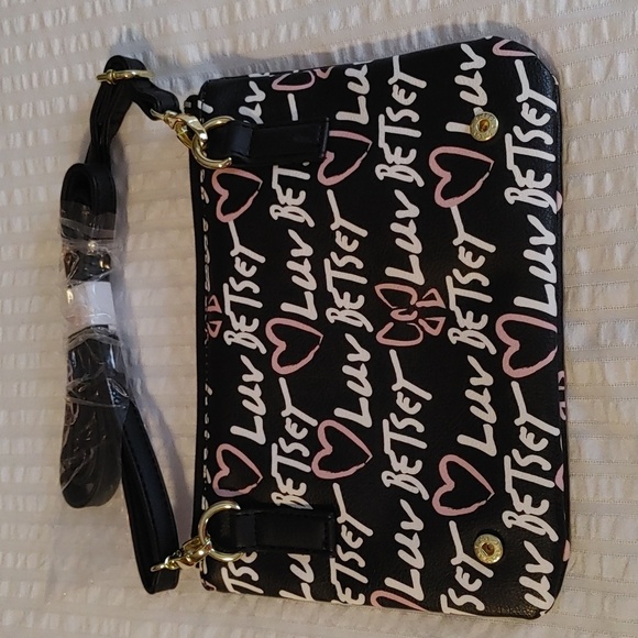 NWOT Betsey Johnson Luv Betsey Cross body Bag - Picture 2 of 11